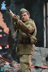 1/12 Scale WWII Russian Sniper - Vasily Zaitsev - NIB DID XR80037