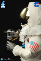 1/12 Scale XS80033 1/12 Apollo 11 Astronaut Neil Armstrong - NIB DID XS80033