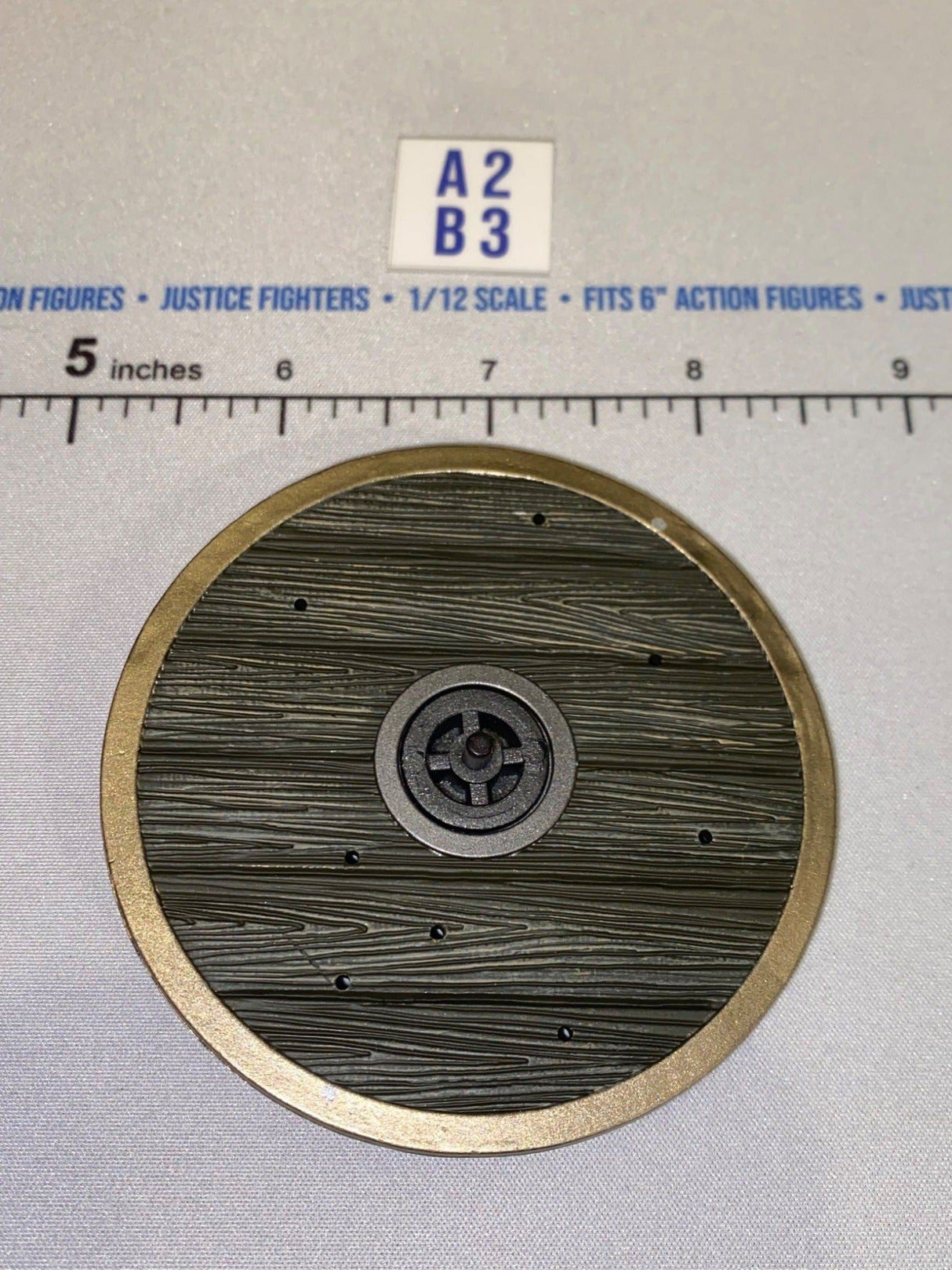 1/12 Scale Medieval Viking Round Shield with Bear Emblem - Four Horsemen - Mythic Legions