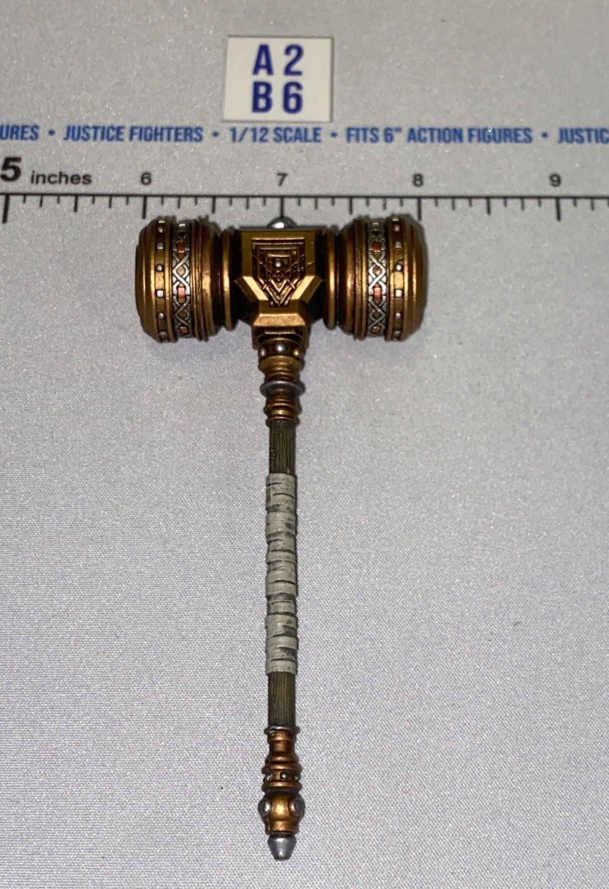 1/12 Scale Fantasy Ornate War Hammer - Four Horsemen - Mythic Legions