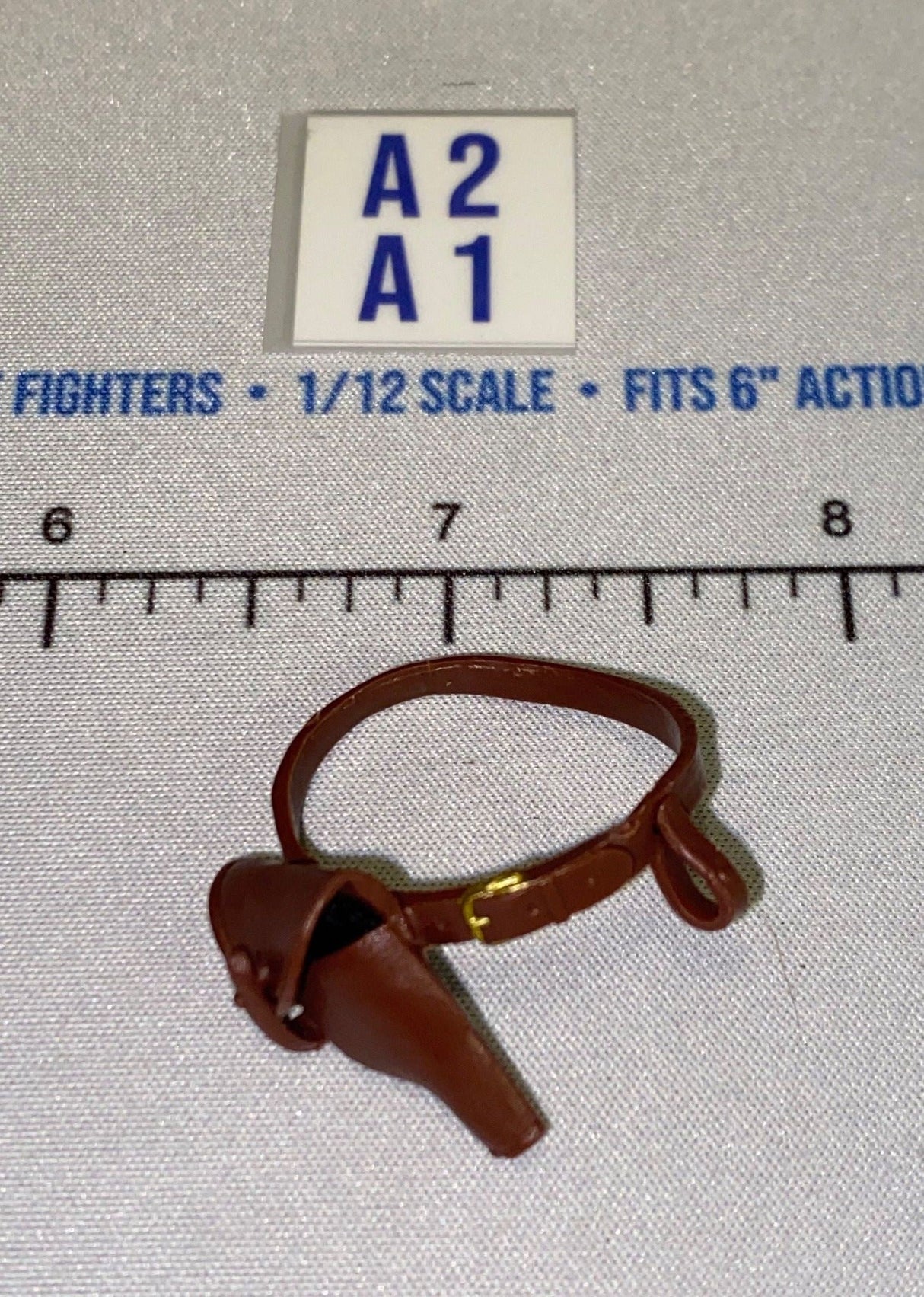 1/12 Scale WWII British Revolver and Holster Set