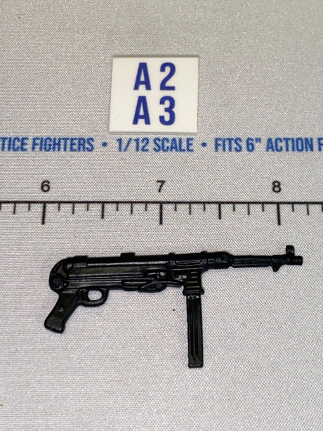 1/12 Scale WWII German MP-40 Submachine Gun