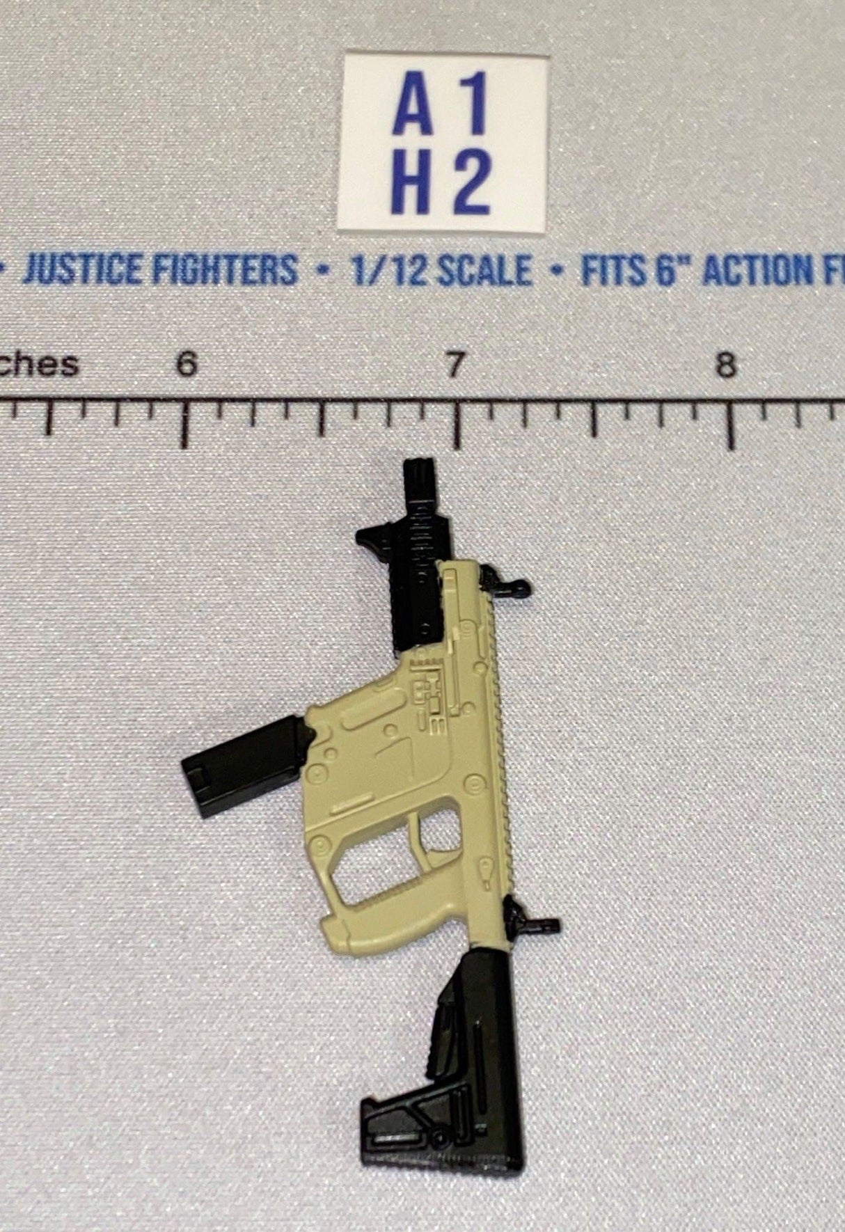 1/12 Scale Modern Era KRISS Vector SMG - Tan - Valaverse