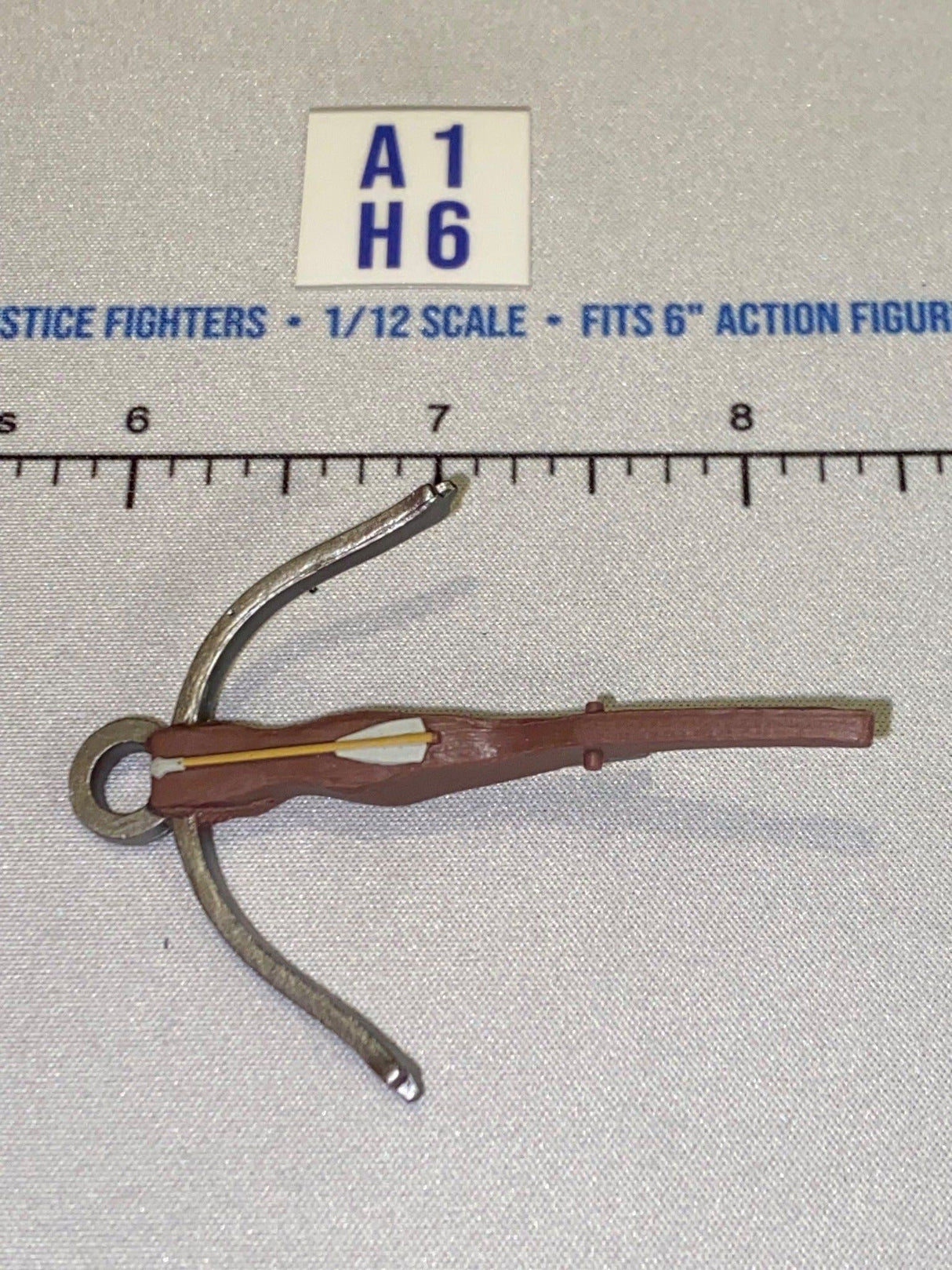 1/12 Scale Fantasy Medieval Era Crossbow with Bolt - Hasbro Dungeons and Dragons