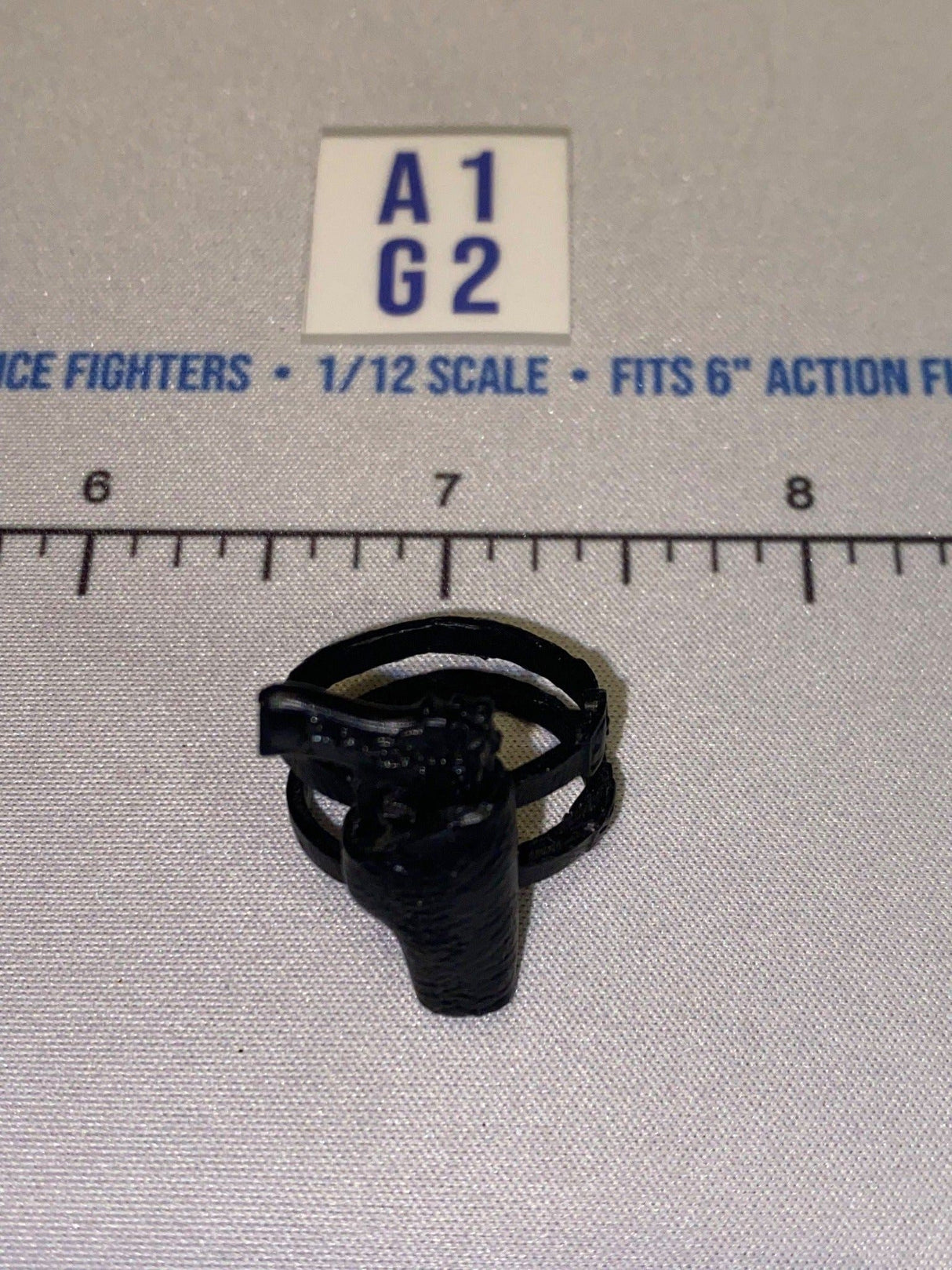 1/12 Scale Modern Era Thigh Holster Rig and Pistol Set - GI Joe Classified