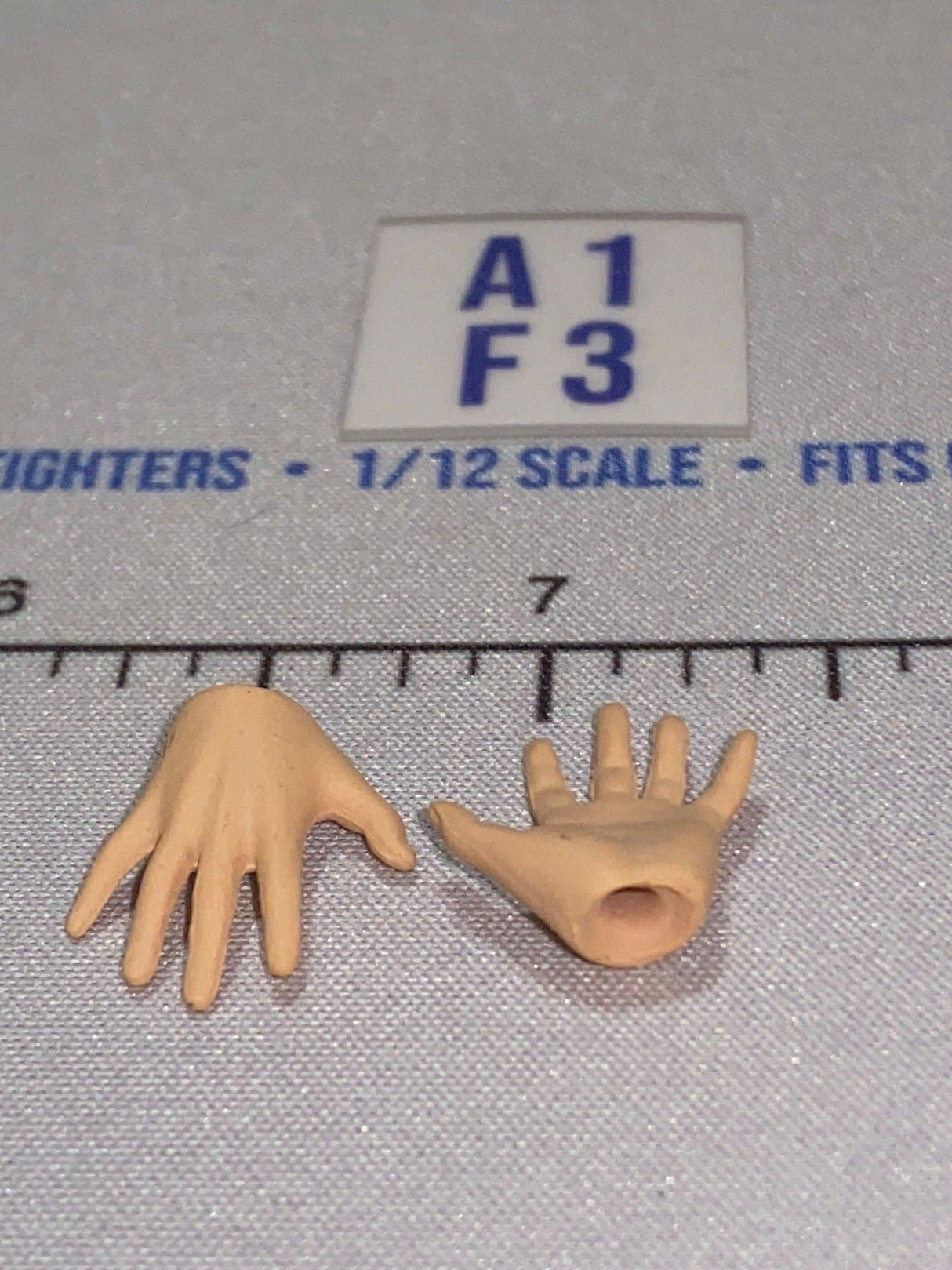 1/12 Scale Open Hand Set