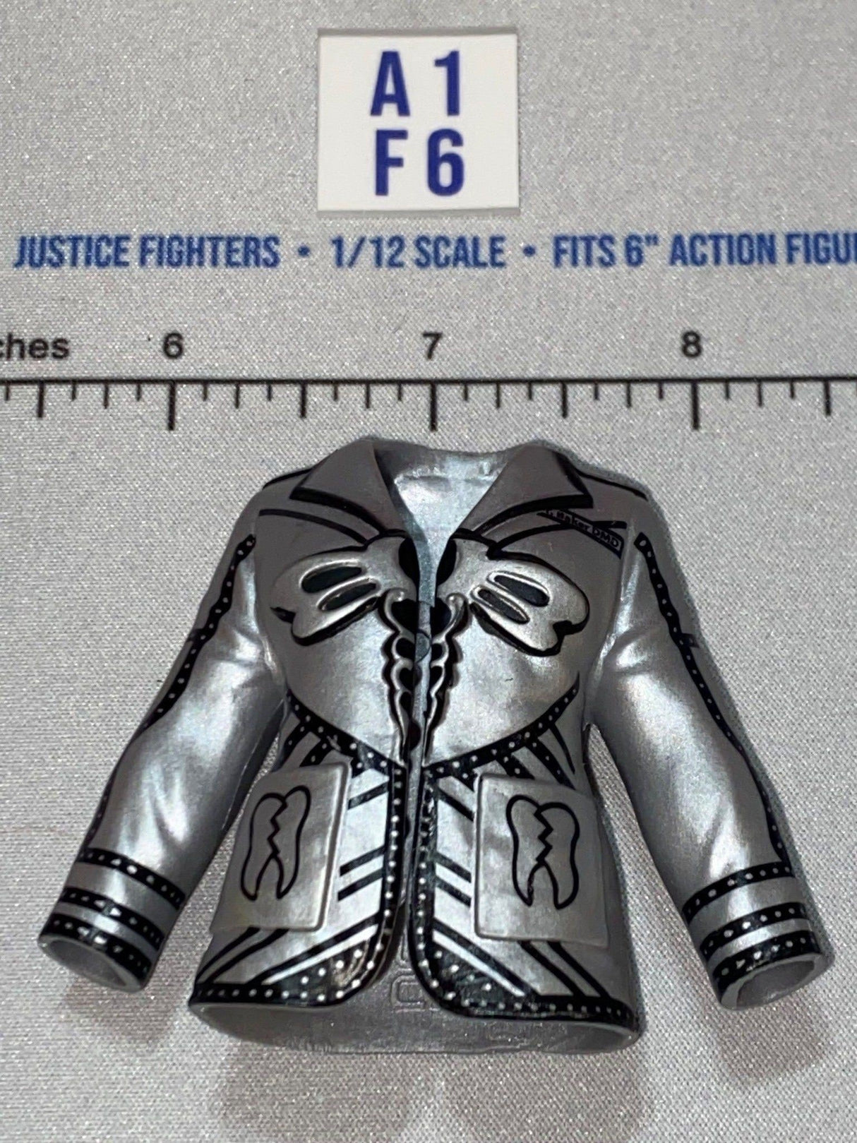 1/12 Scale Modern Era Silver Embroidered Jacket - Mattel WWE