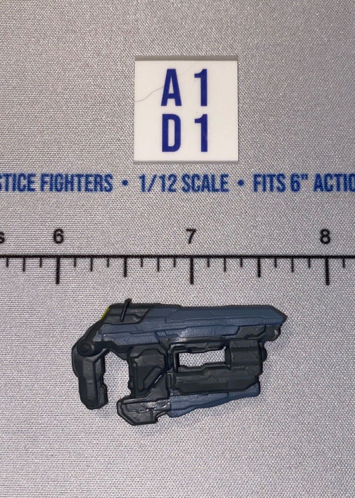 1/12 Scale Science Fiction Pistol - Jazwares World of Halo