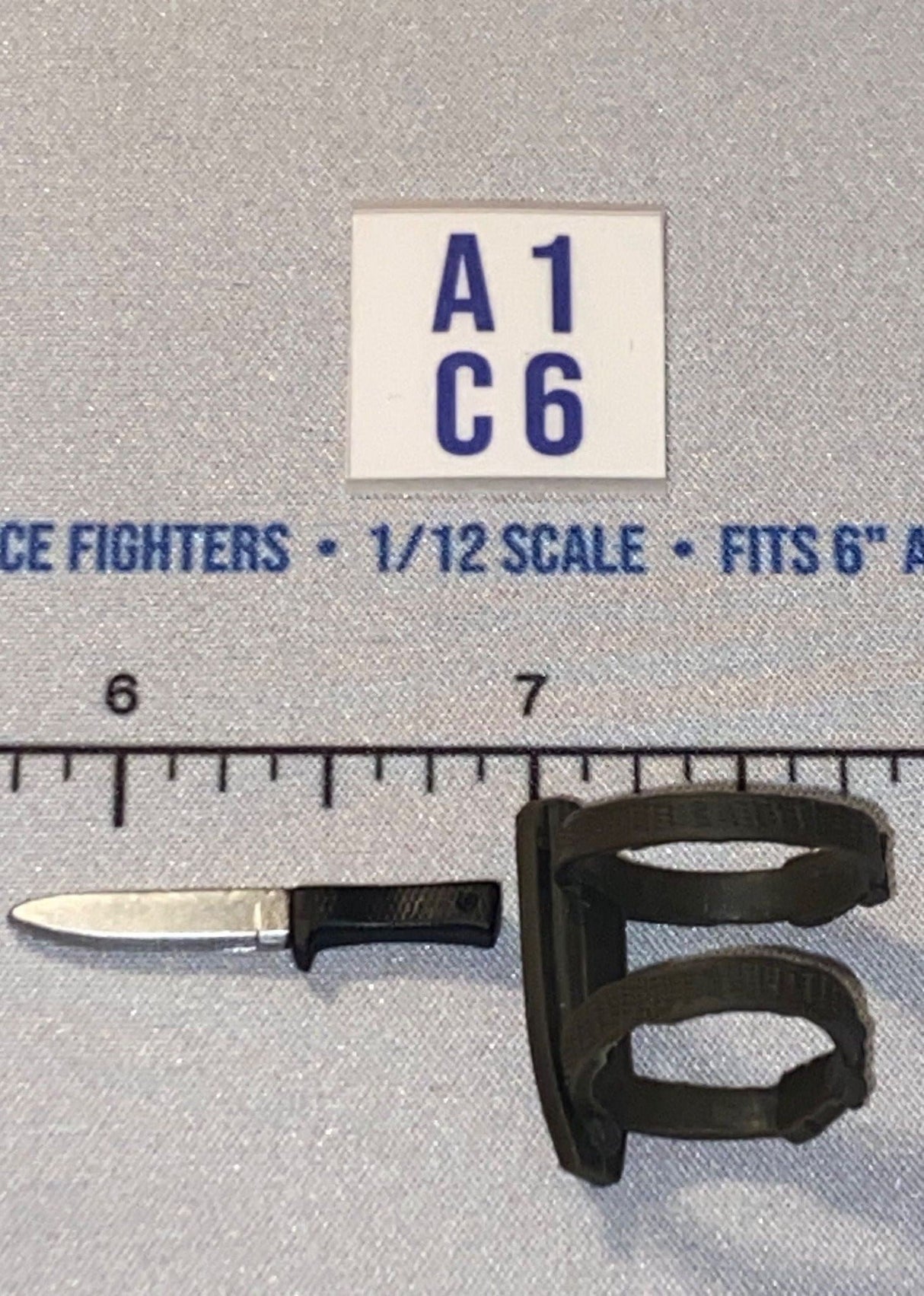 1/12 Scale Modern Era Combat Knife with Leg Sheath - GI Joe Classified