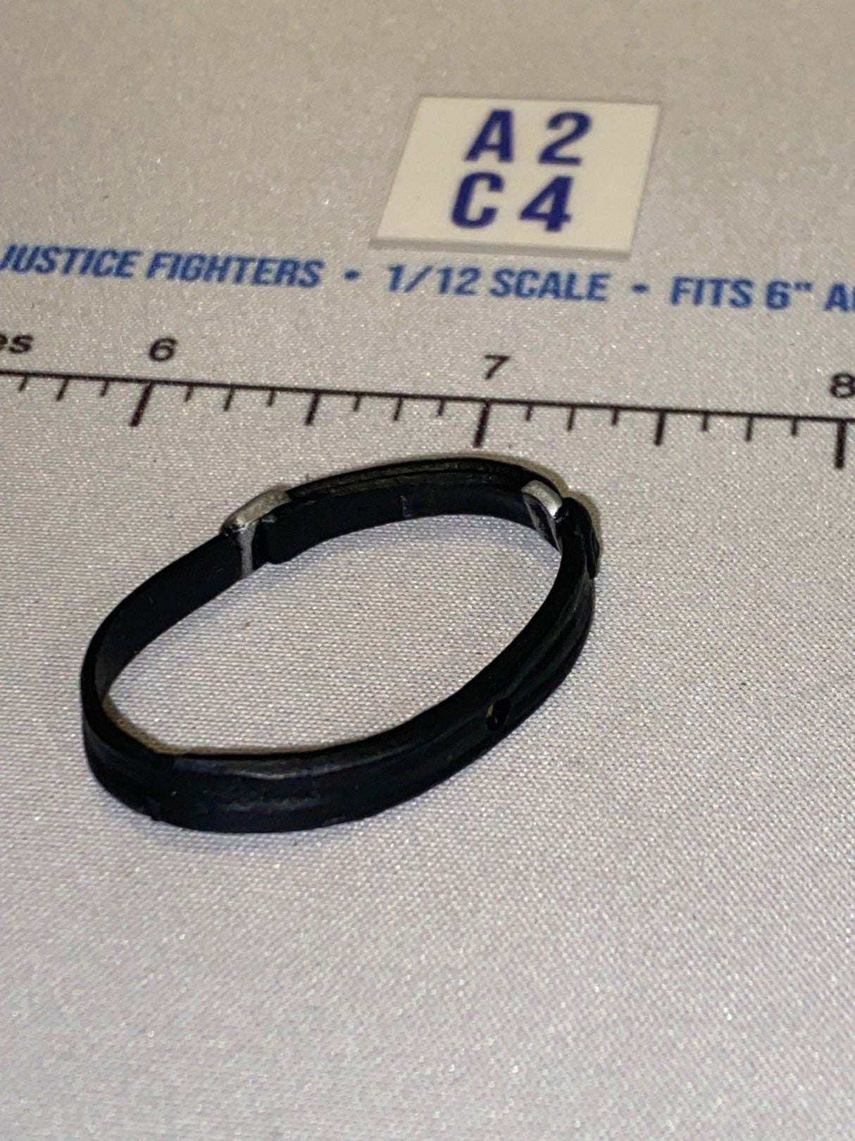 1/12 Scale Cross Over Strap - Icon Heroes