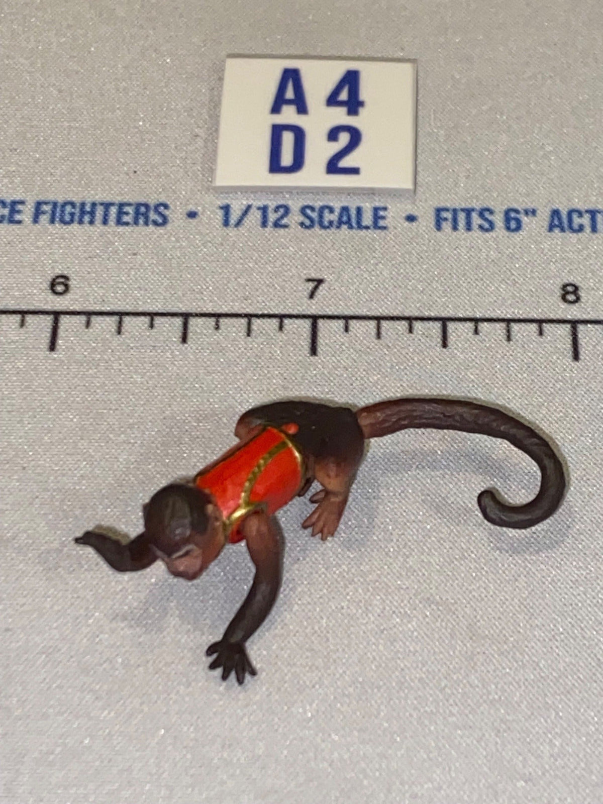 1/12 Scale Circus Monkey Figure - Indiana Jones Diorama Item