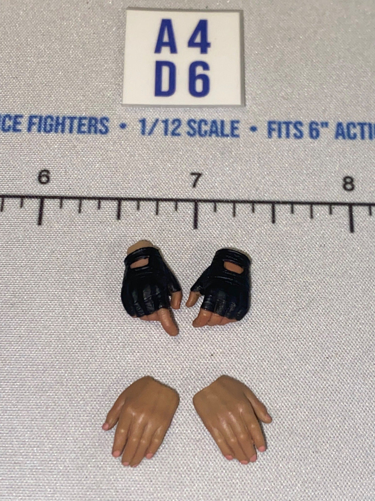 1/12 Scale Hands Set