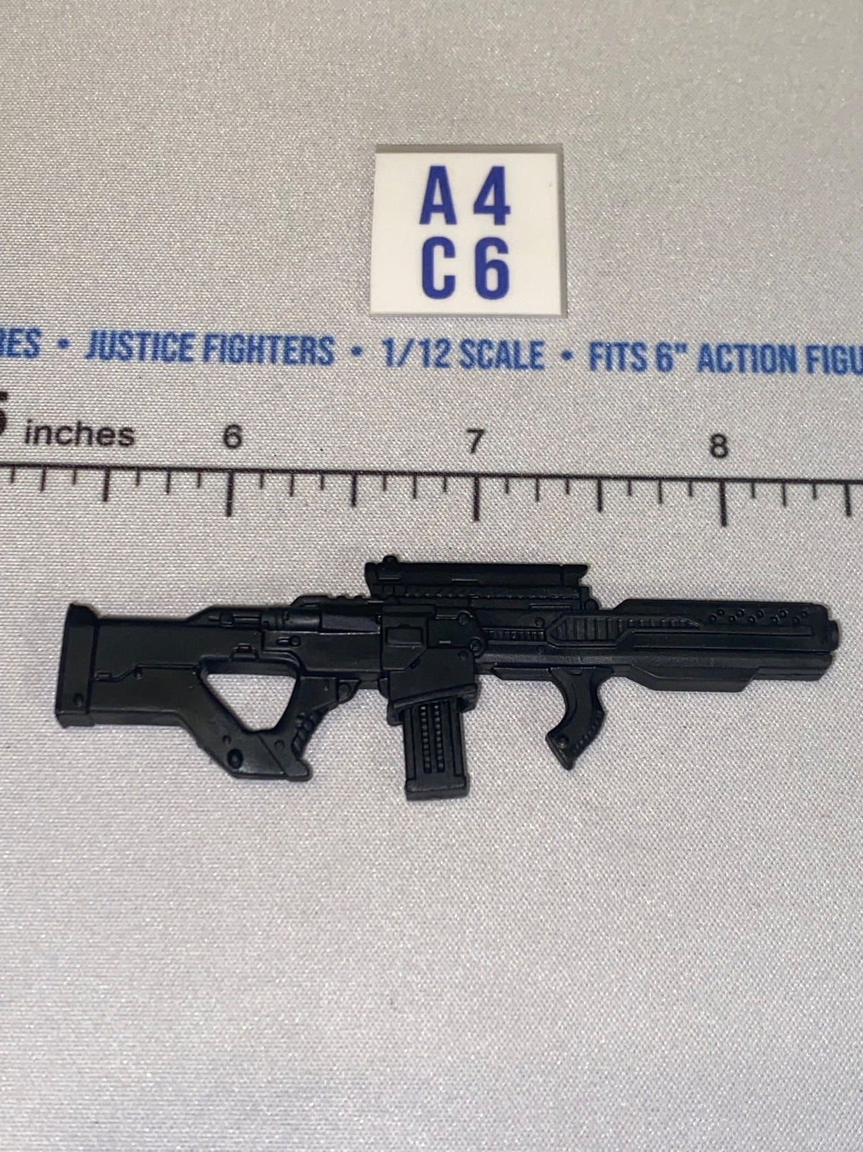 1/12 Scale Science Fiction Futuristic Bullpup Assault Rifle