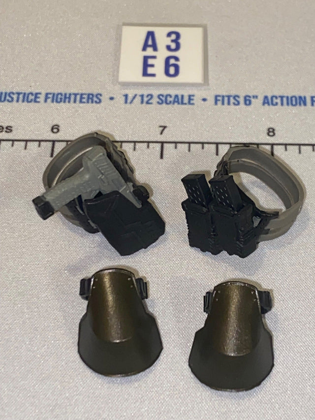 1/12 Scale Modern Era Pistol Thigh Holster and Knee Pads Set - Valaverse