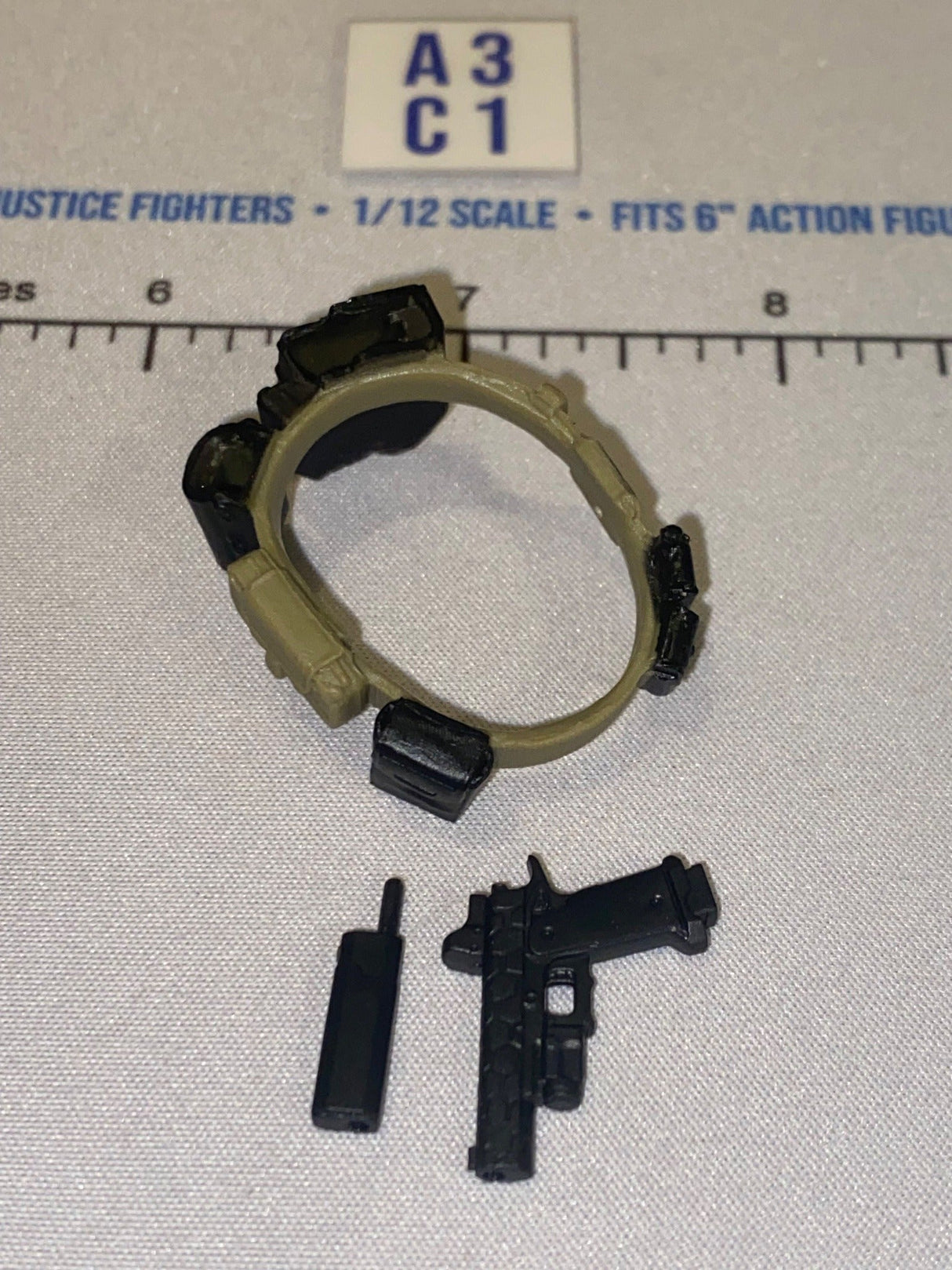 1/12 Scale Modern Era Tan and Black Pistol Holster Belt Set - Valaverse