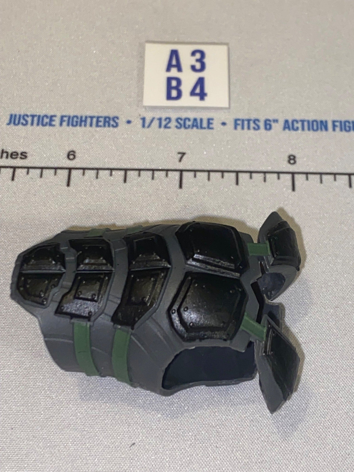 1/12 Scale Valaverse Modern Era Science Fiction Body Armor Vest - Black and Green