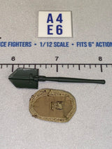 1/12 Scale WWII US Army Entrenching Tool with Cover - DID Reiben BAR Guner