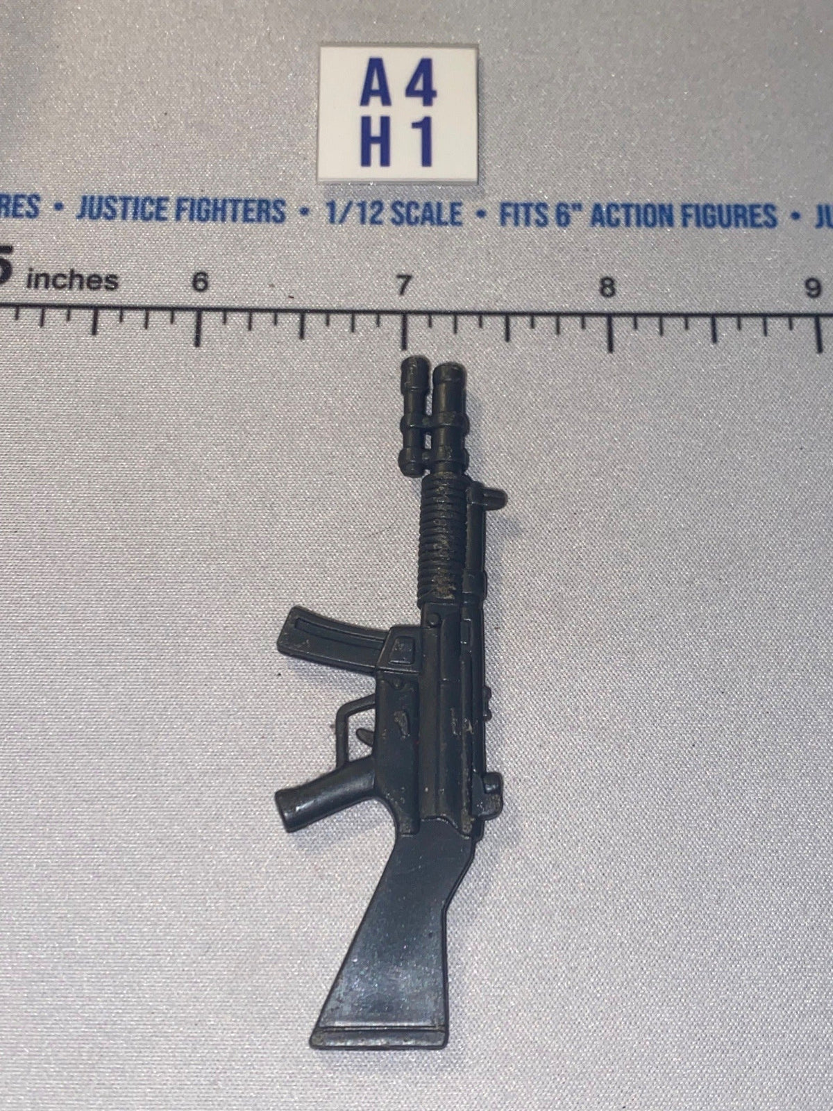 1/12 Scale Modern Era MP-5 Submachine Gun with Suppressor