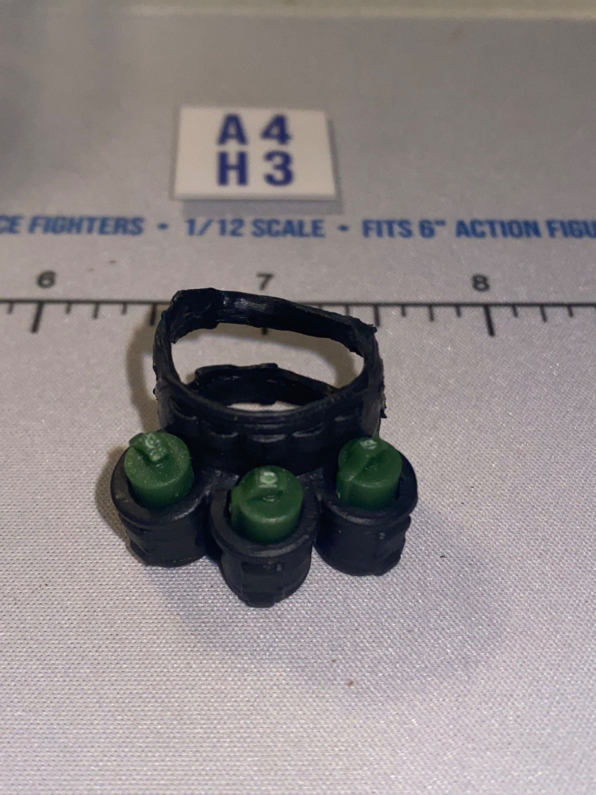 1/12 Scale Modern Thigh Grenade Pouch Set