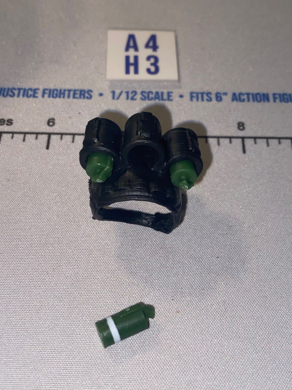 1/12 Scale Modern Thigh Grenade Pouch Set