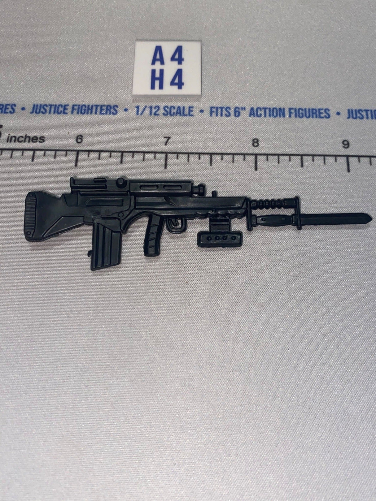 1/12 Scale Modern Era Assault Rifle with Bayonet Attachment - GI Joe Classified