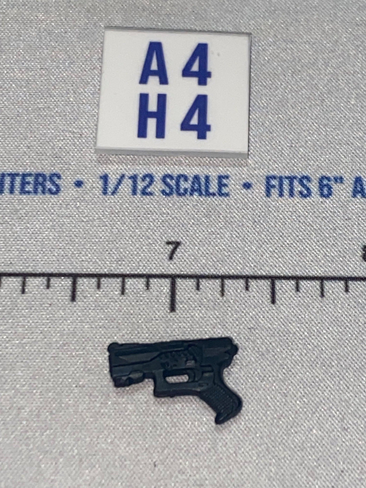 1/12 Scale Modern Era Semi-Automatic Pistol - Cobra - GI Joe Classified