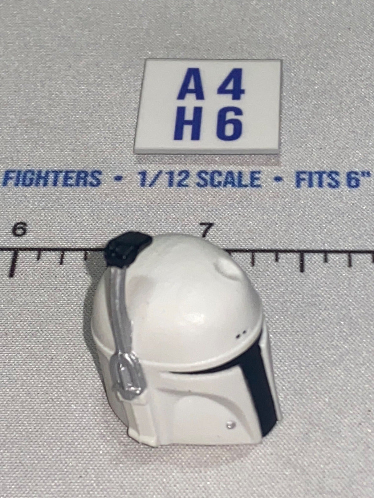 1/12 Scale Mandalorian Helmet - Star Wars Black Series