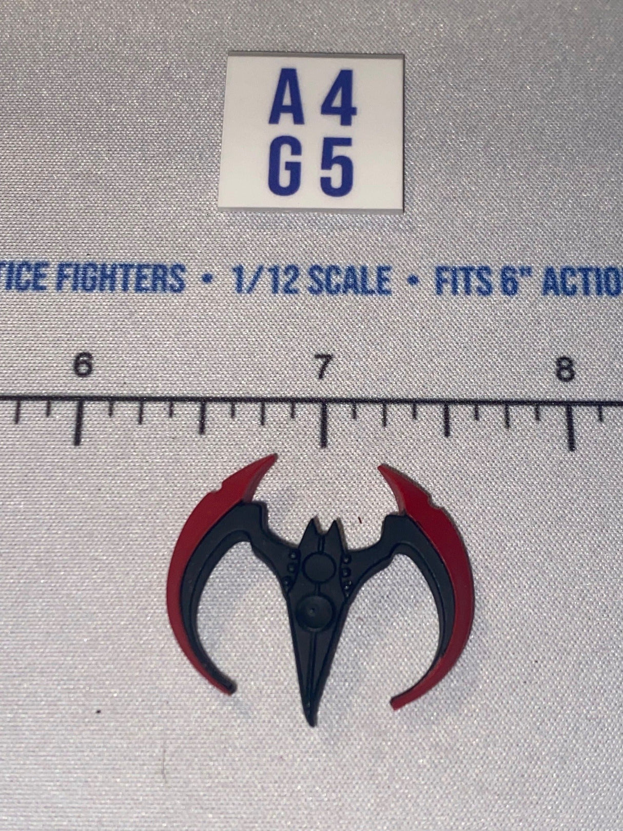 1/12 Scale Batman Batarang - DC Comics