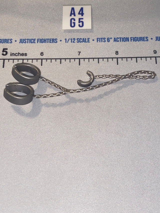 1/12 Scale Fantasy Era Prison Shackles with Chain Set