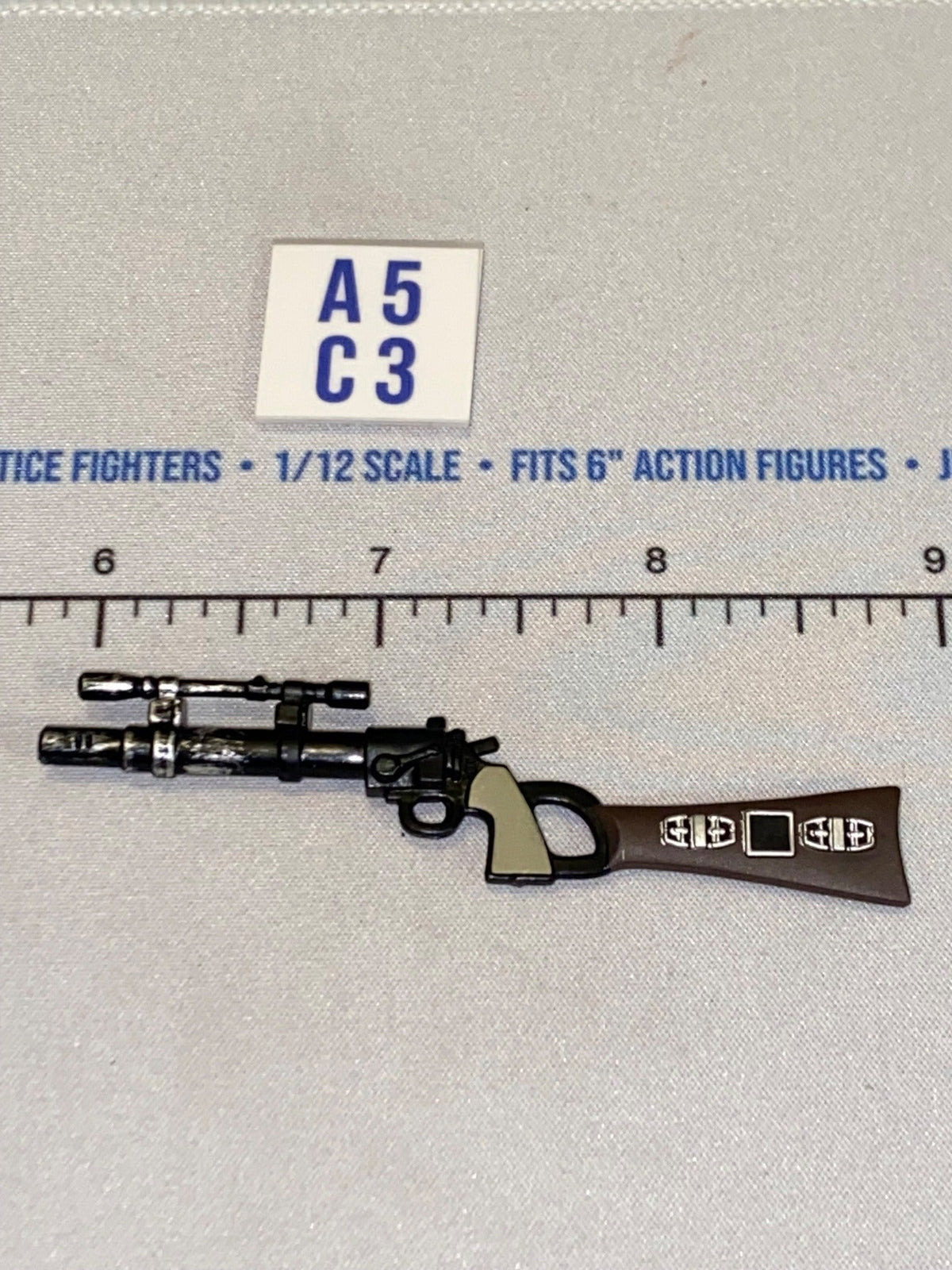 1/12 Scale Blaster Rifle with Scope and Dual Barrels - Star Wars Black Series