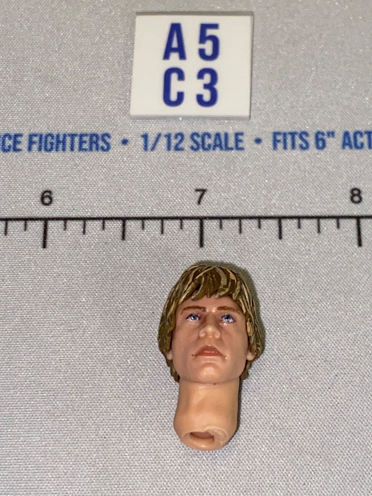 1/12 Scale Star Wars Luke Skywalker Headsculpt - Star Wars Black Series