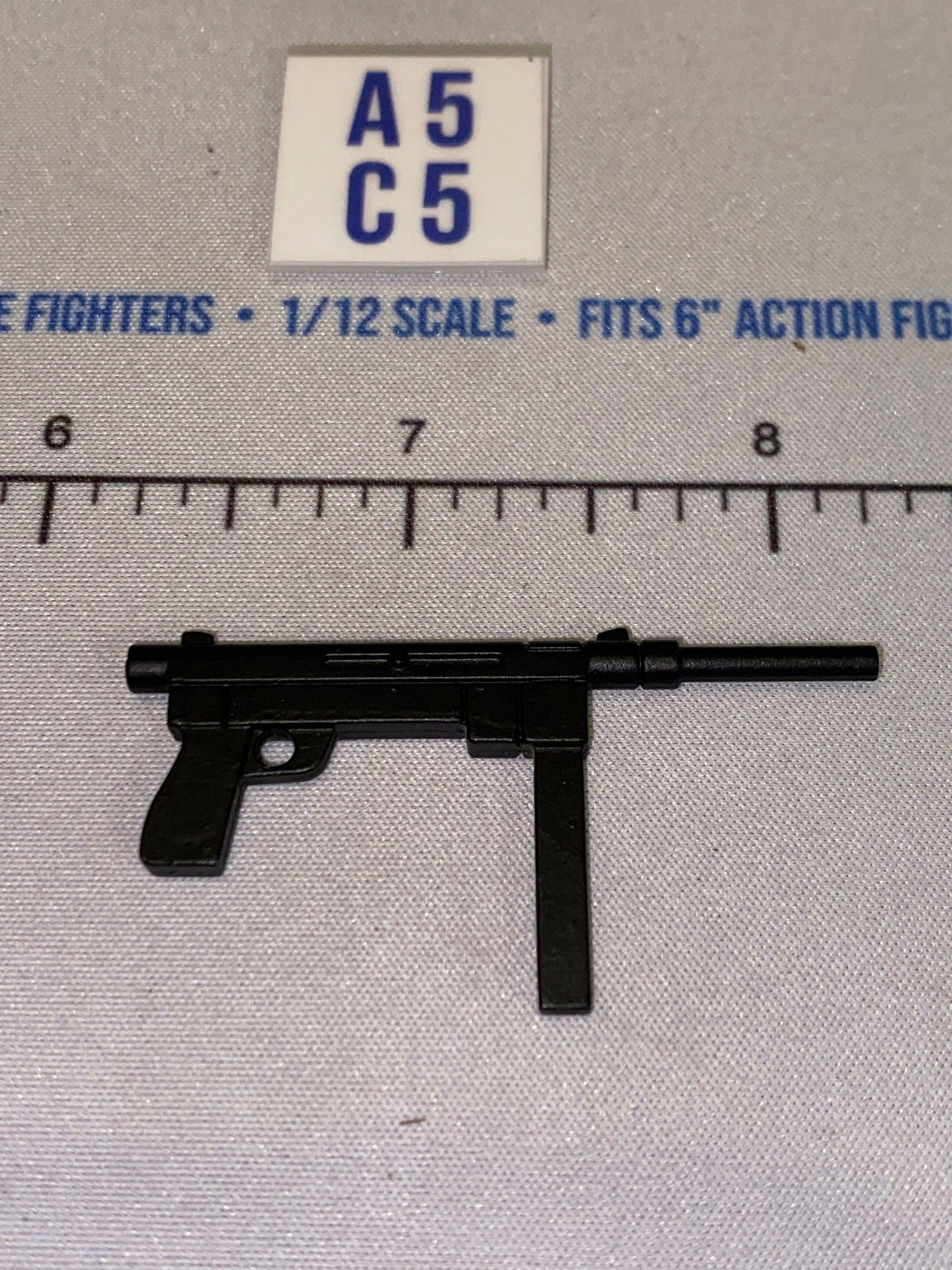 1/12 Scale Vietnam Era Submachine Gun - Batman Dark Knight