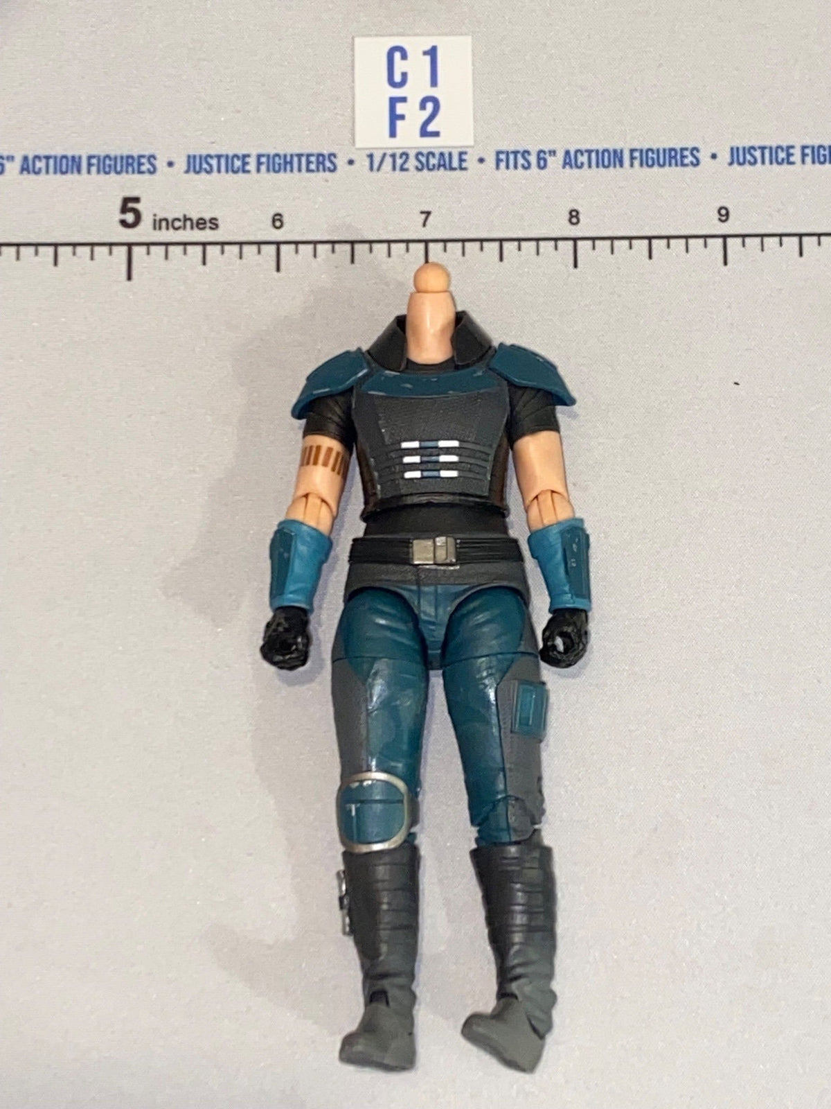 1/12 Scale Star Wars Mandalorian Headless Figure Body - Star Wars Black Series