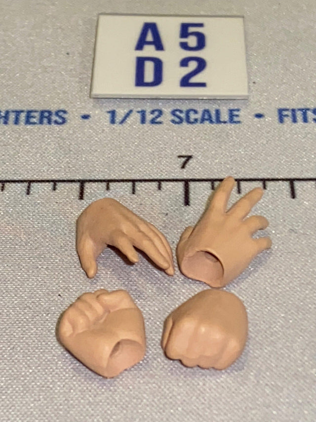 1/12 Scale Open and Gripping Hand Set
