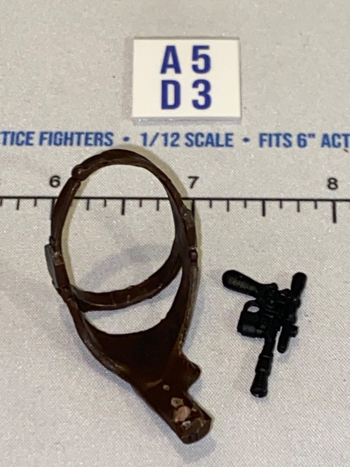 1/12 Scale Star Wars Pistol and Holster - Star Wars Black Series