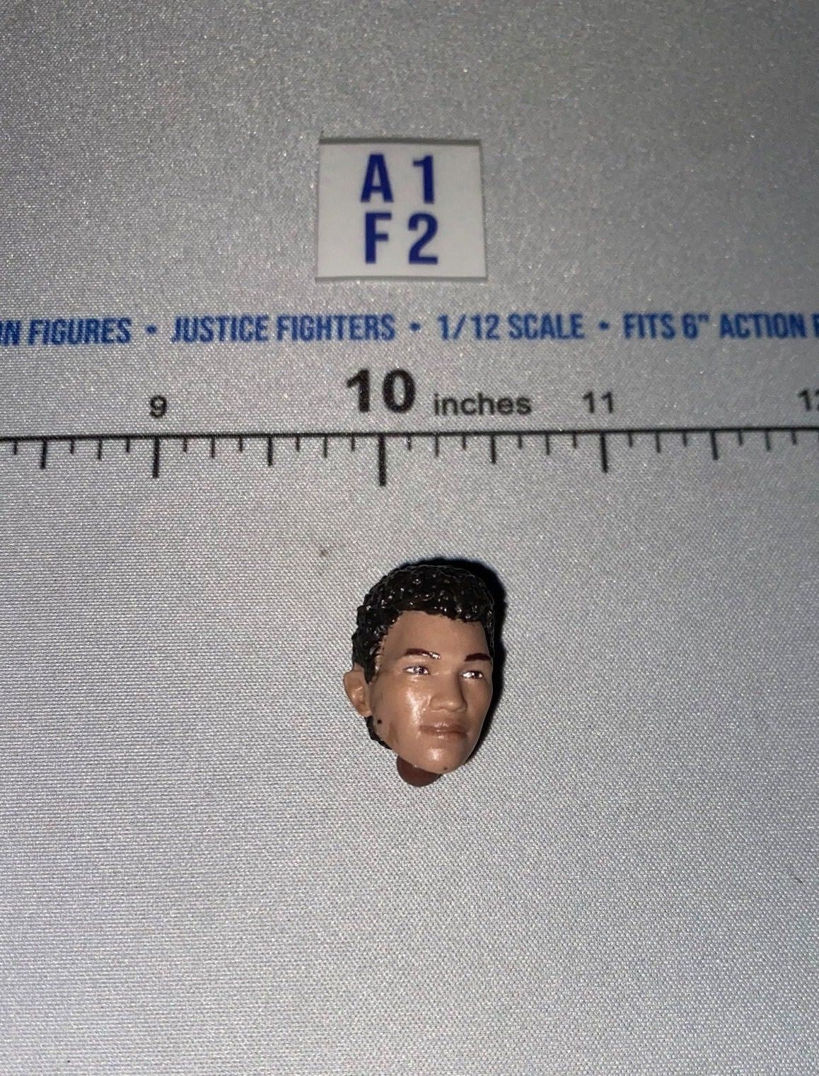 1/12 Scale Male Head Sculpt with Short Dark Curly Hair - Star Wars Black Series