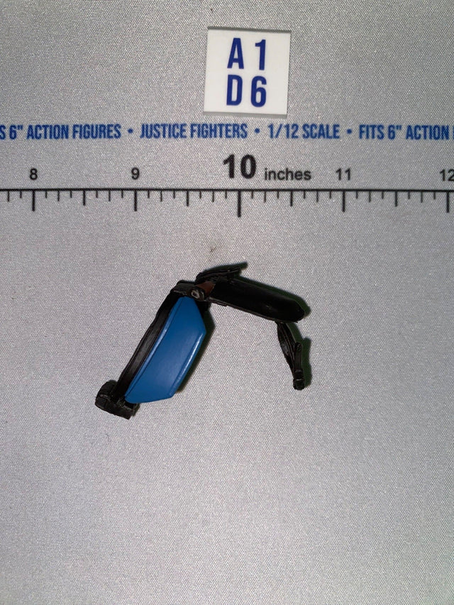 1/12 Scale Blaster Pistol and Holster - Star Wars Black Series