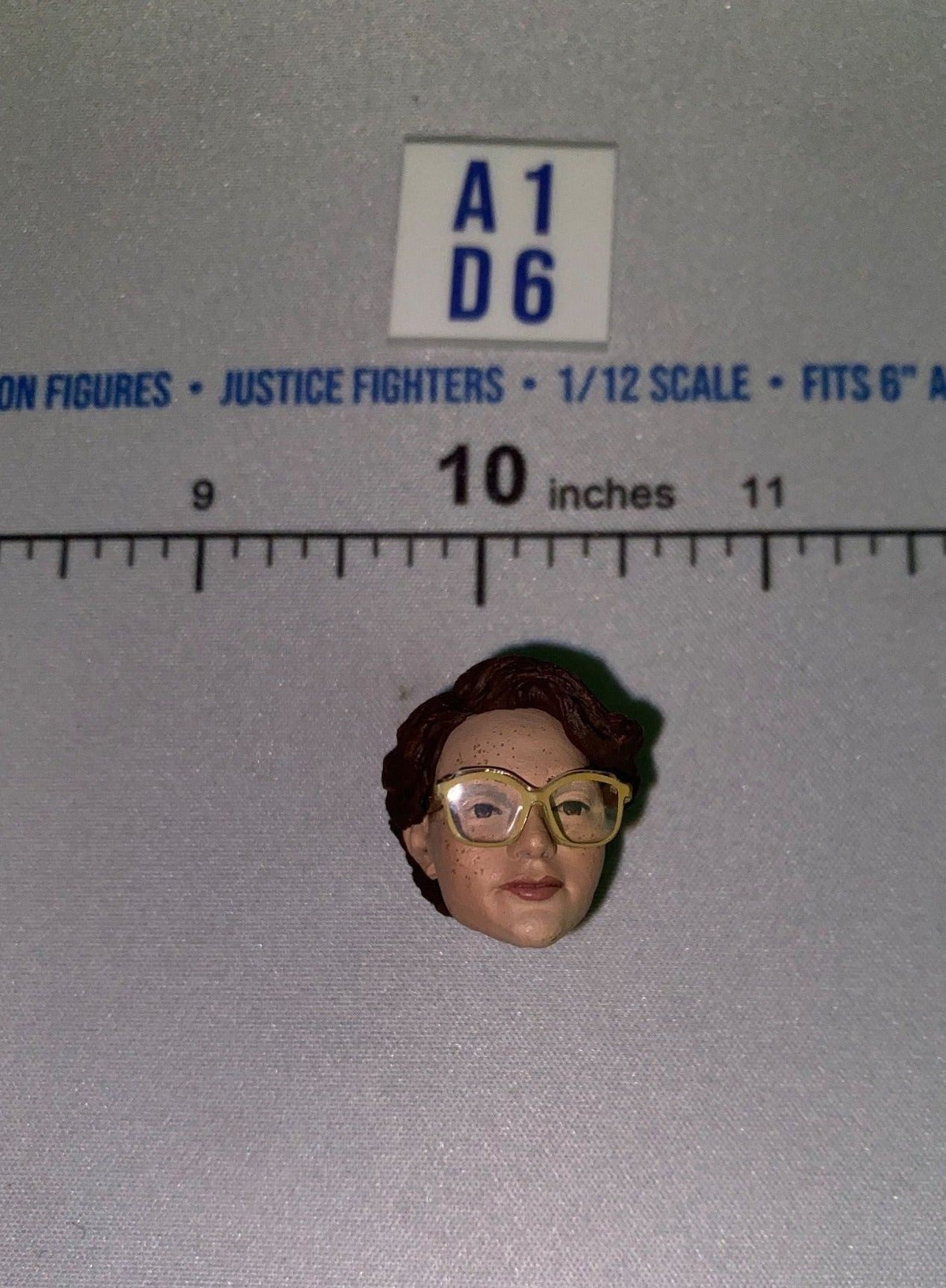 1/12 Scale Female Head Sculpt with Short Brown Hair and Glasses