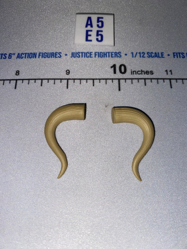 1/12 Scale Four Horsemen - Mythic Legions Fantasy Curved Horn Pair