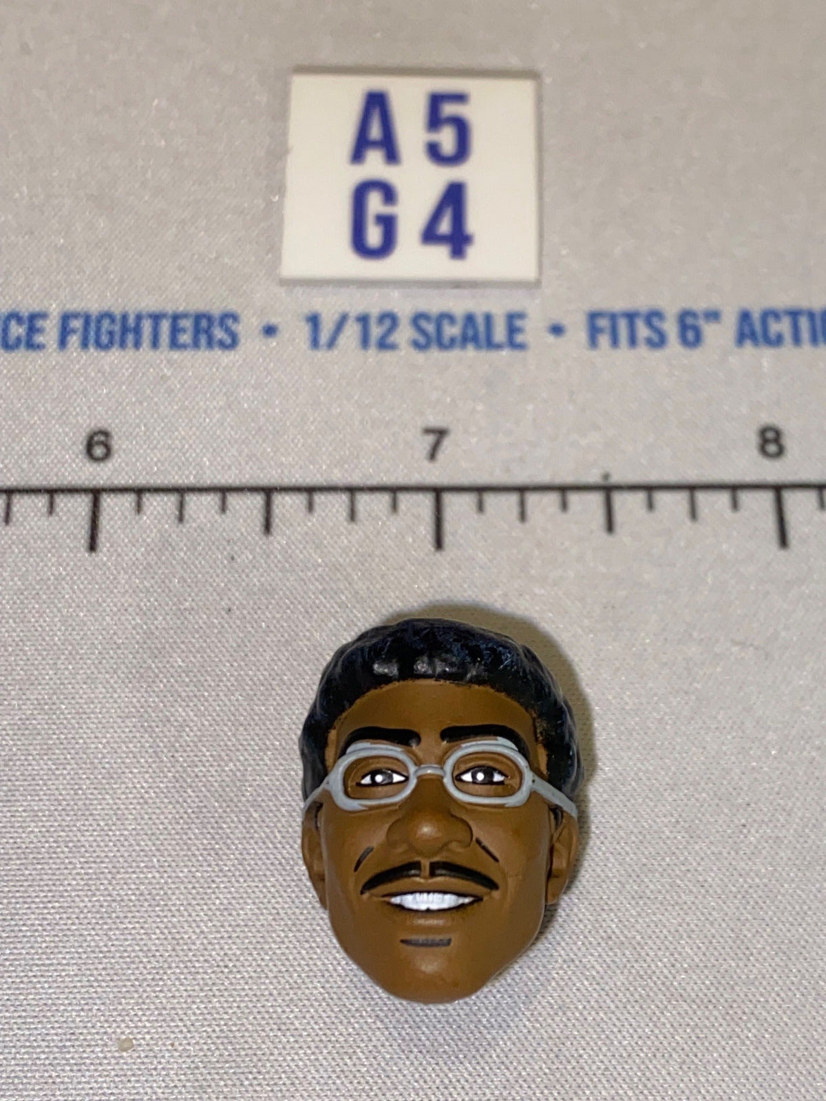 1/12 Scale Male Head Sculpt with Short Dark Hair and Glasses