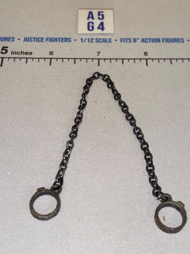 1/12 Scale Fantasy Prison Shackles with Chain - Four Horsemen - Mythic Legions