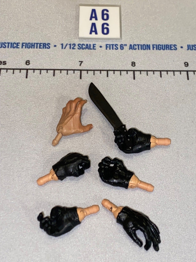 1/12 Scale Modern Era Interchangeable Gloved Hands Set with Knife