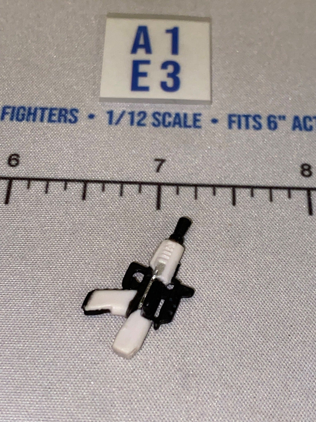 1/12 Scale Science Fiction Blaster - Star Wars Black Series