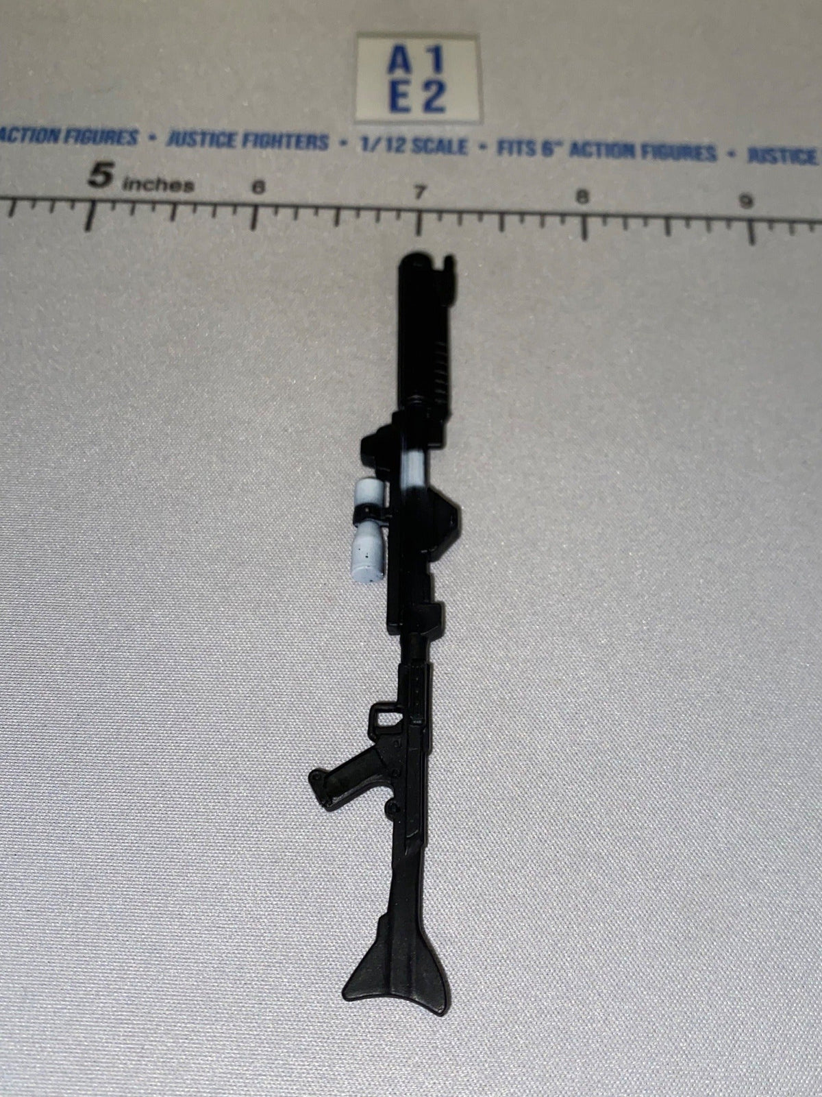 1/12 Scale Clone Trooper Long Blaster Rifle - Star Wars Black Series