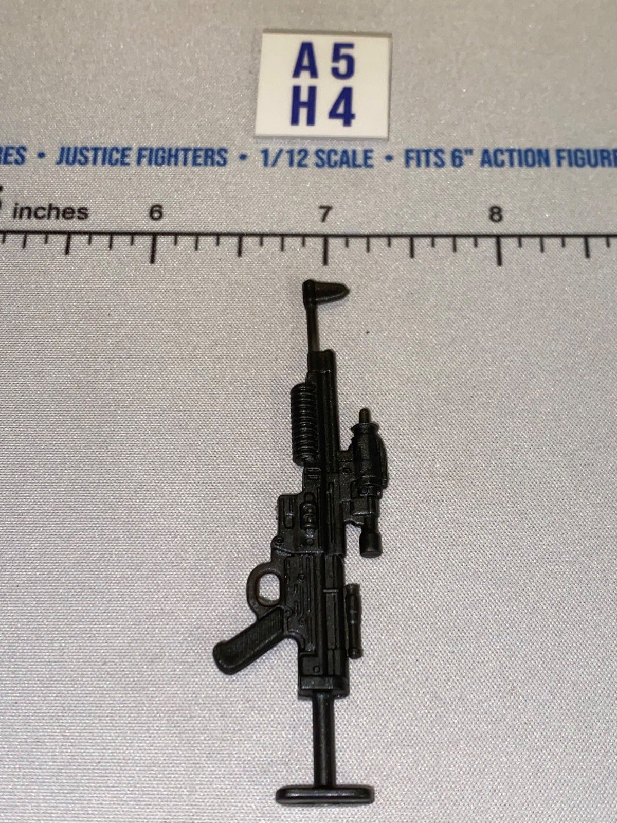 1/12 Scale Star Wars Rebel Blaster Rifle - Star Wars Black Series