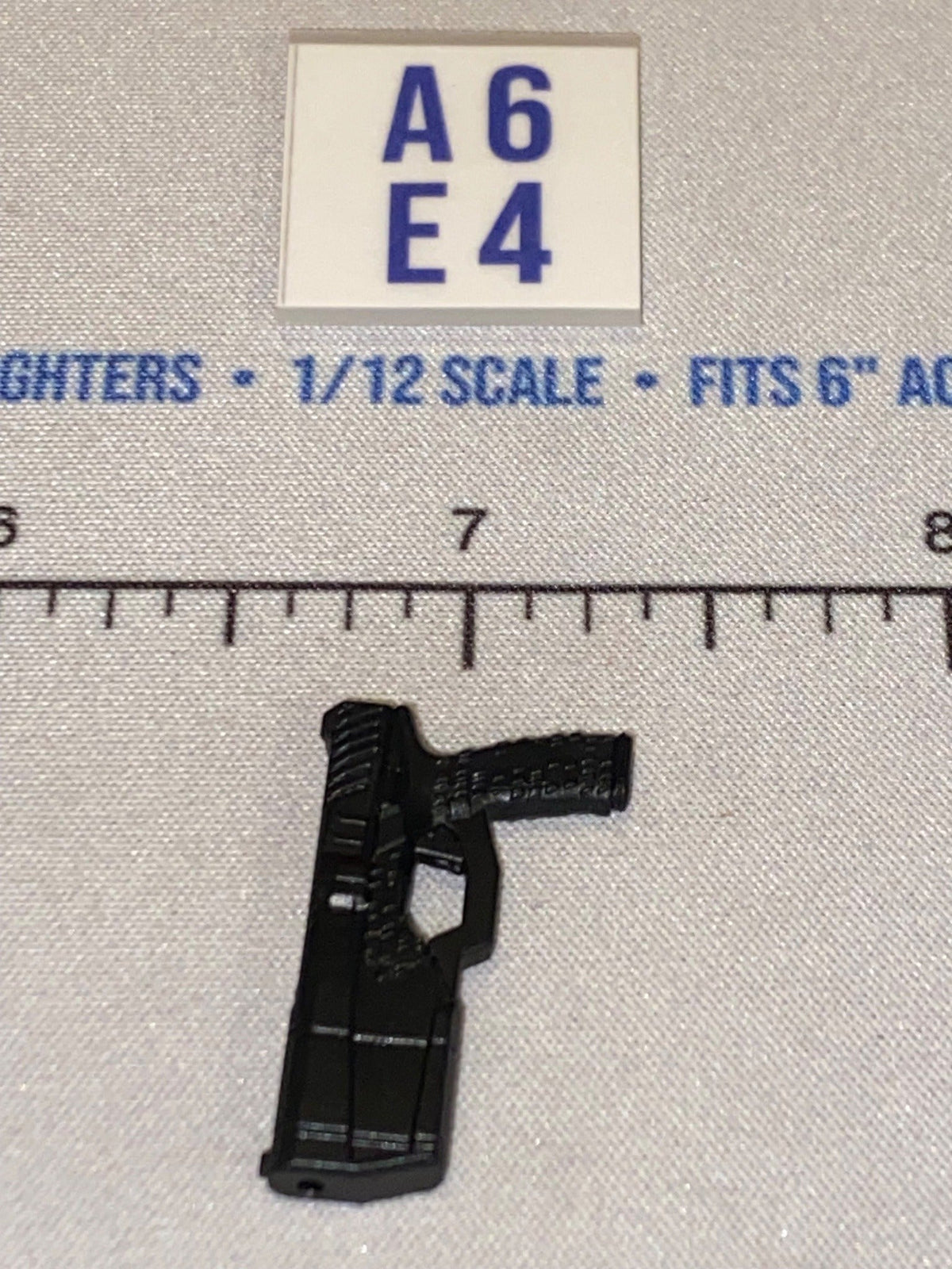 1/12 Scale Modern Era Pistol with Extended Magazine