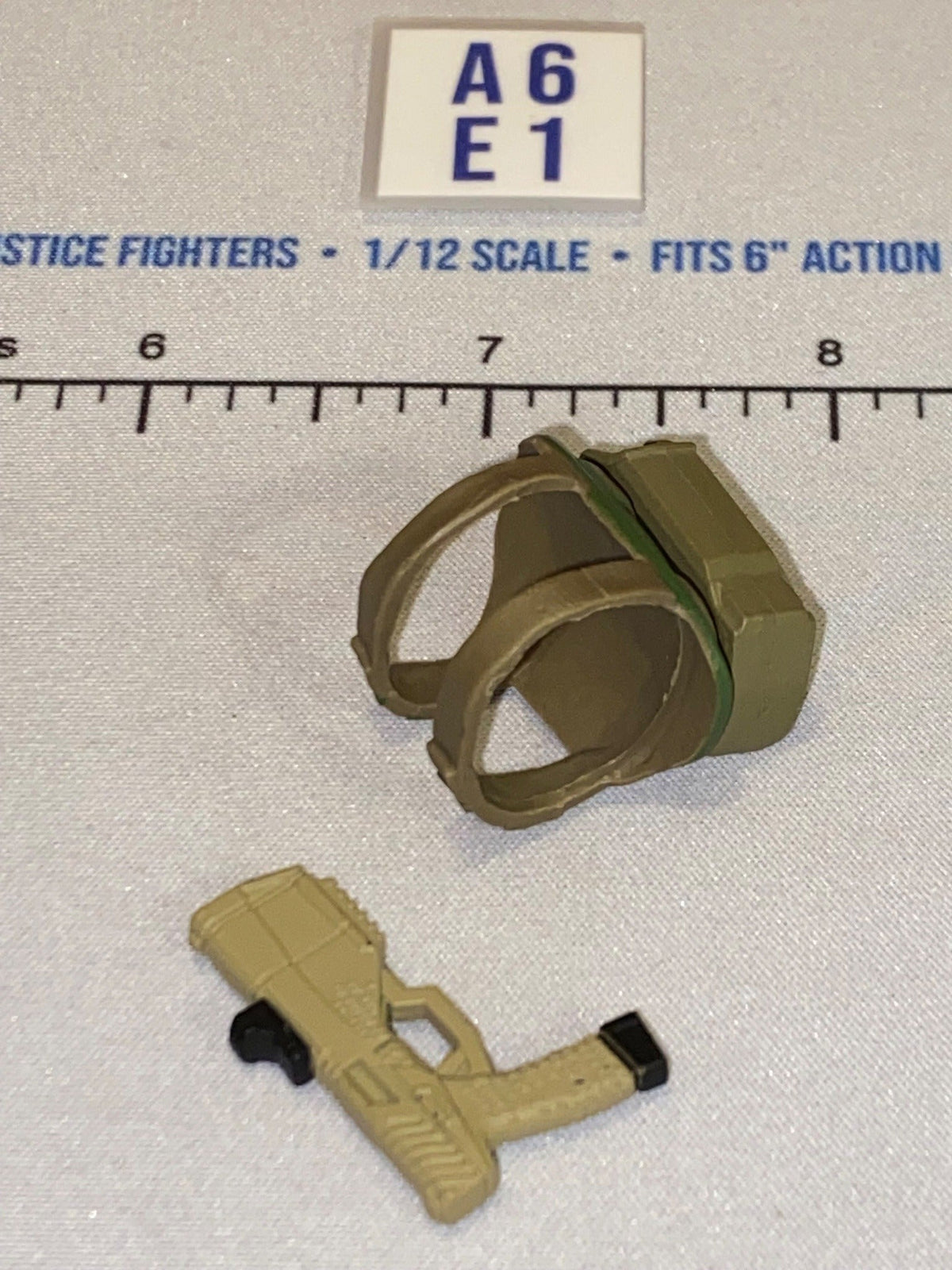 1/12 Scale Modern Era Drop Leg Holster with Pistol - Valaverse