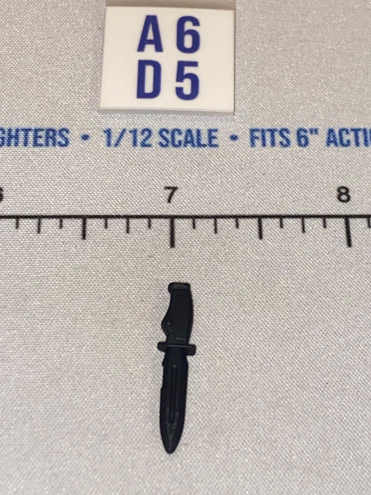 1/12 Scale Modern Era Fighting Knife - Black - GI Joe Classified
