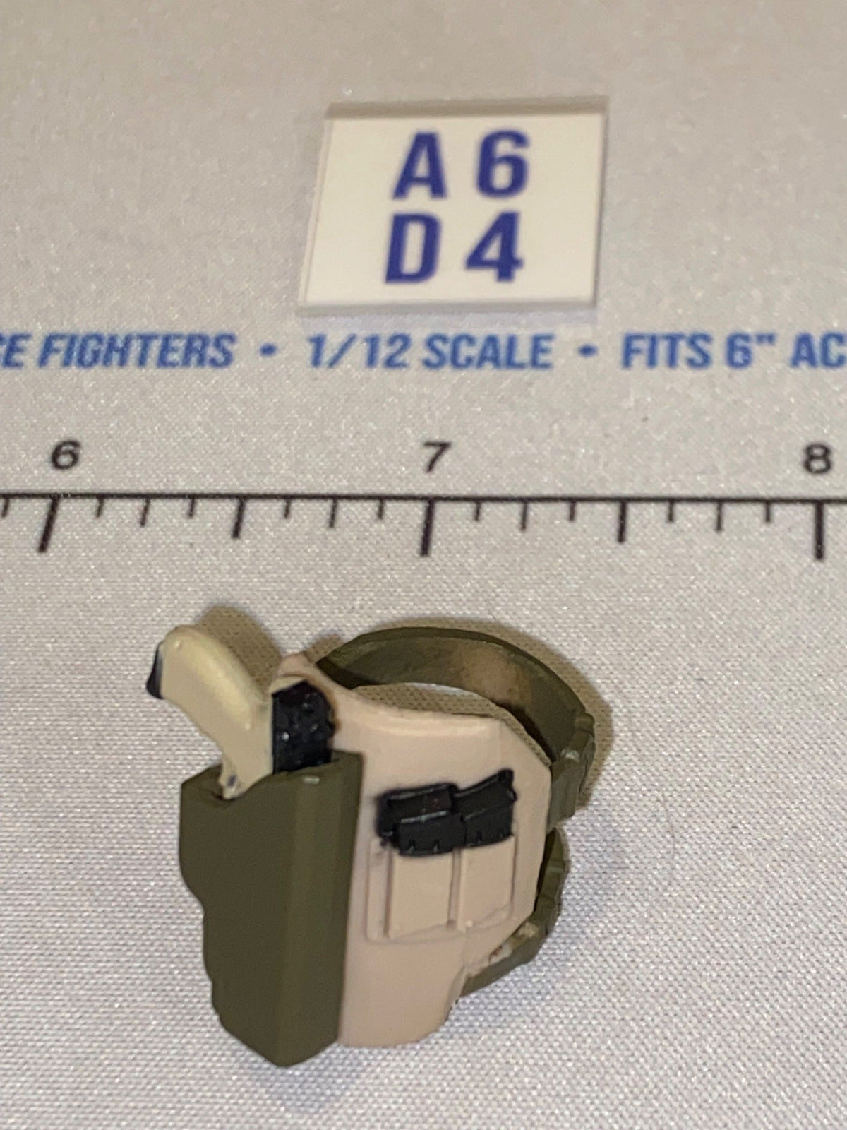 1/12 Scale Modern Era Leg Holster with Pistol - Tan and Olive Drab