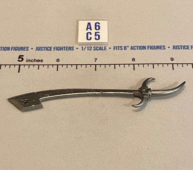 1/12 Scale Fantasy Curved Blade Weapon with Claw Guard - Four Horsemen - Mythic Legions